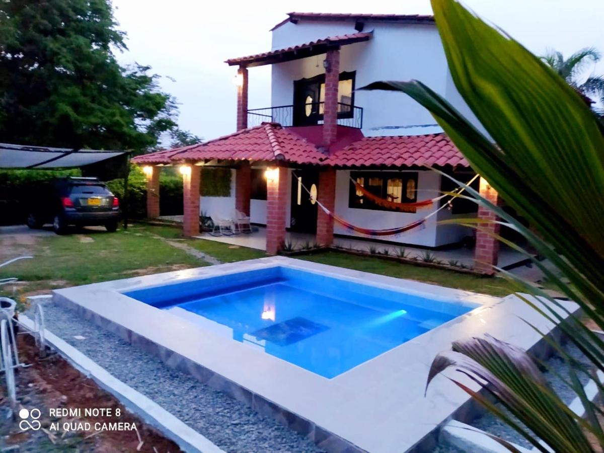 Casa Campo Emaus Caucasia Zewnętrze zdjęcie
