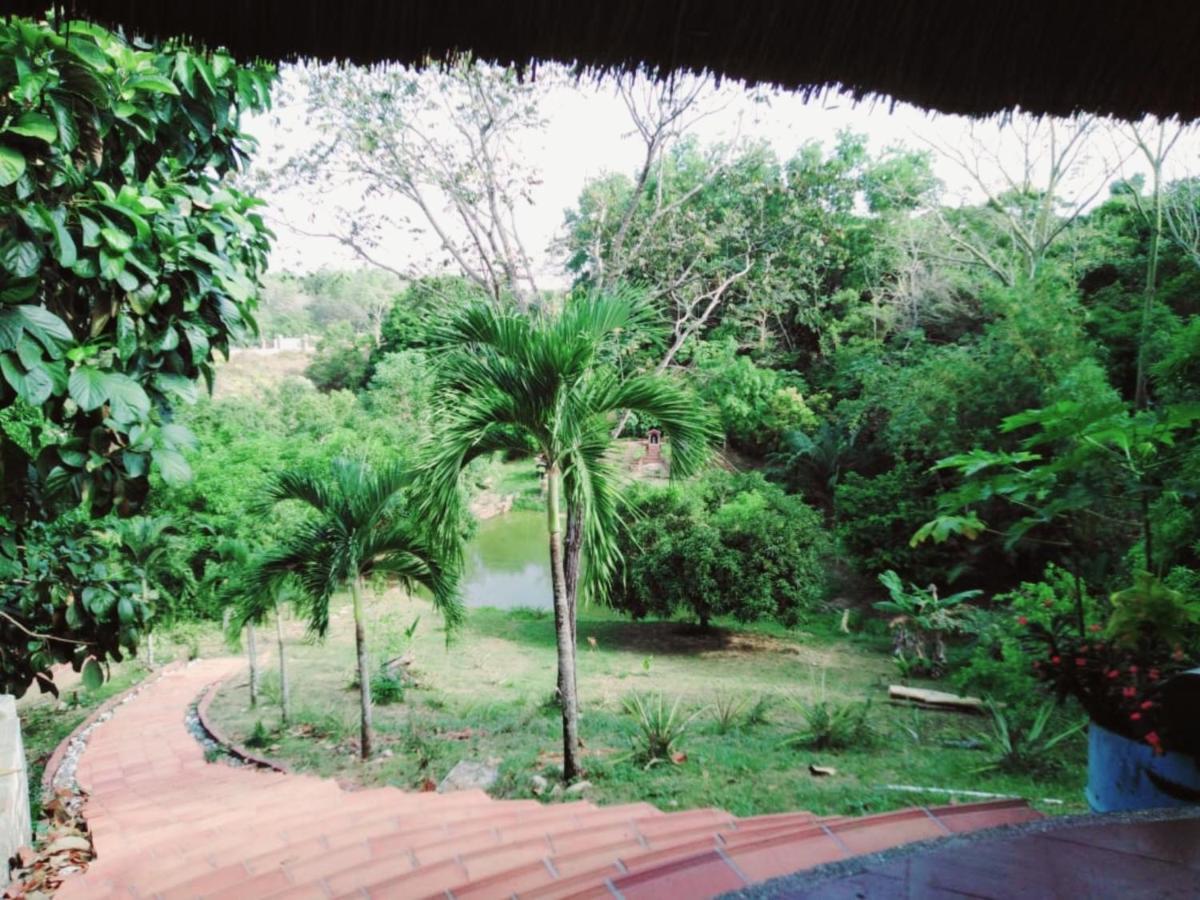 Casa Campo Emaus Caucasia Zewnętrze zdjęcie