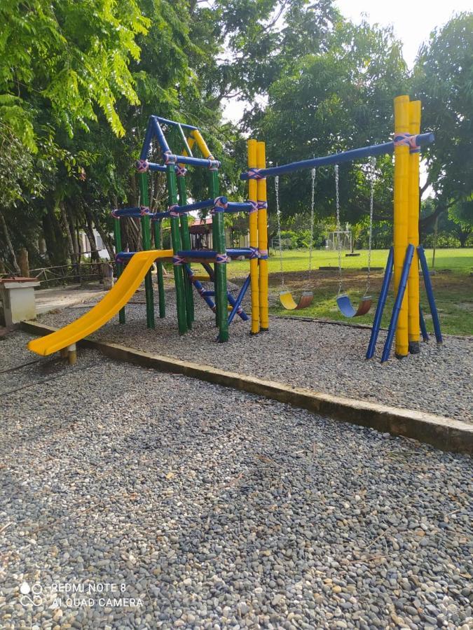 Casa Campo Emaus Caucasia Zewnętrze zdjęcie