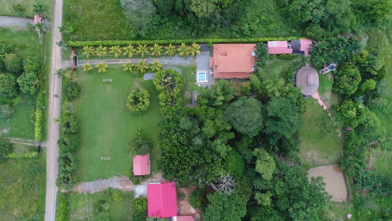 Casa Campo Emaus Caucasia Zewnętrze zdjęcie